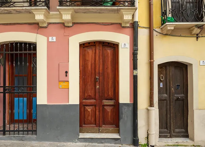 Sunset Over Sant'efisio Hébergement de vacances